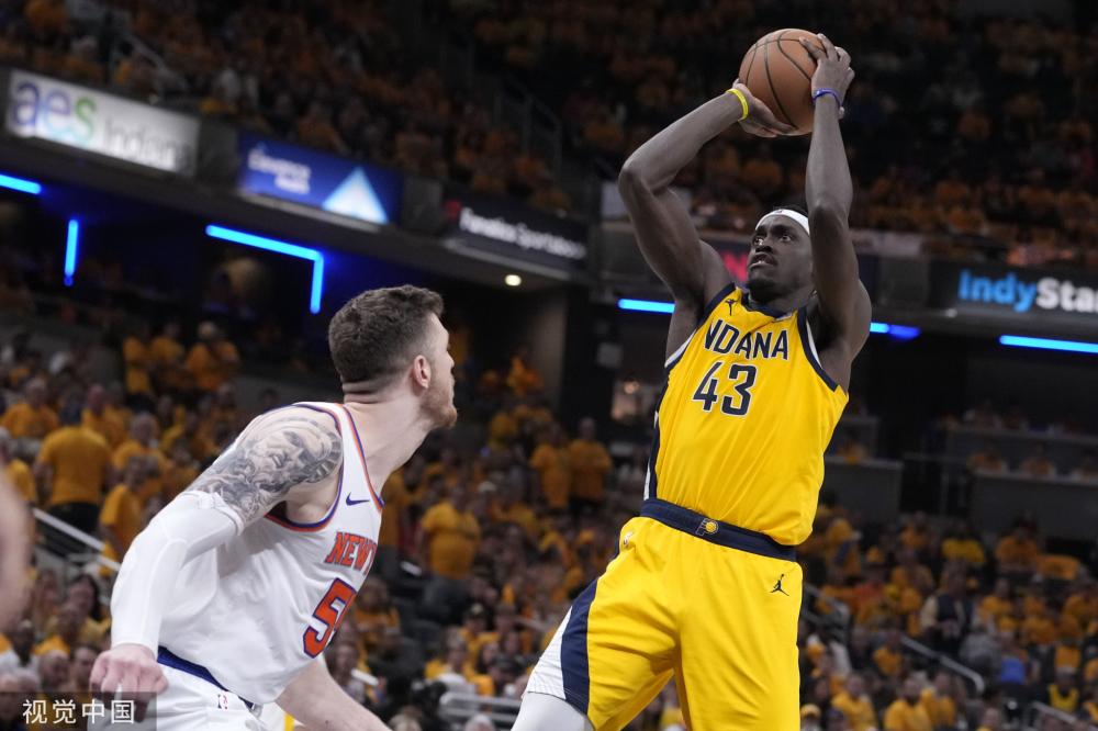 球员们展现 球员们展现